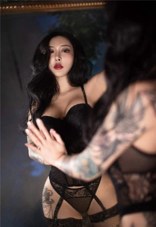 宋昱欣 – 黑色羽毛[25P/4MB]