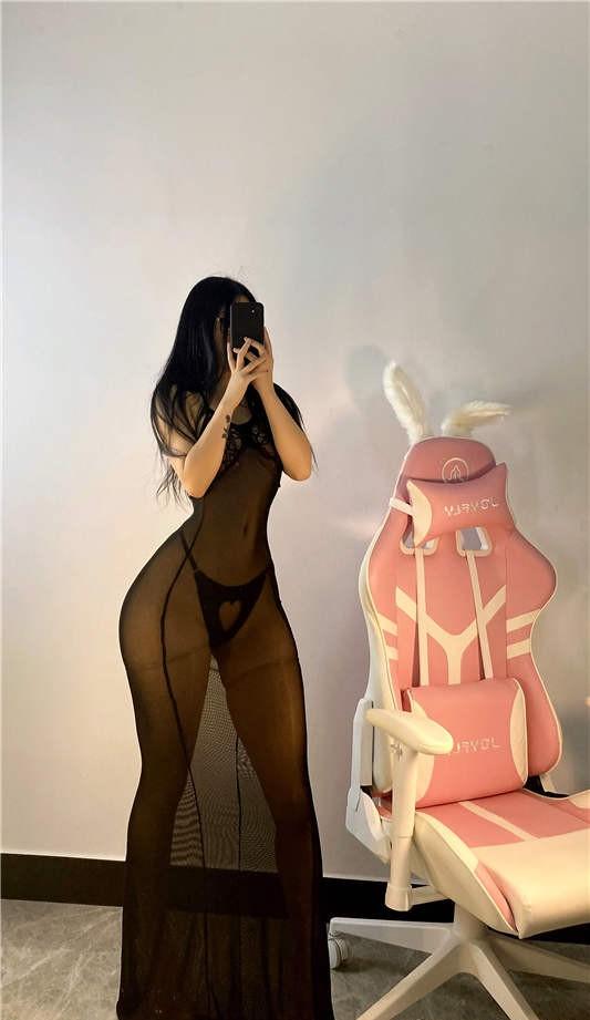 俏妞qiaoniuTT – 黑丝透明丁 [12P/1V/141MB]