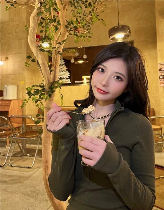 妮是老虎 – 陈妮妮UNI [569P/10V/992MB]