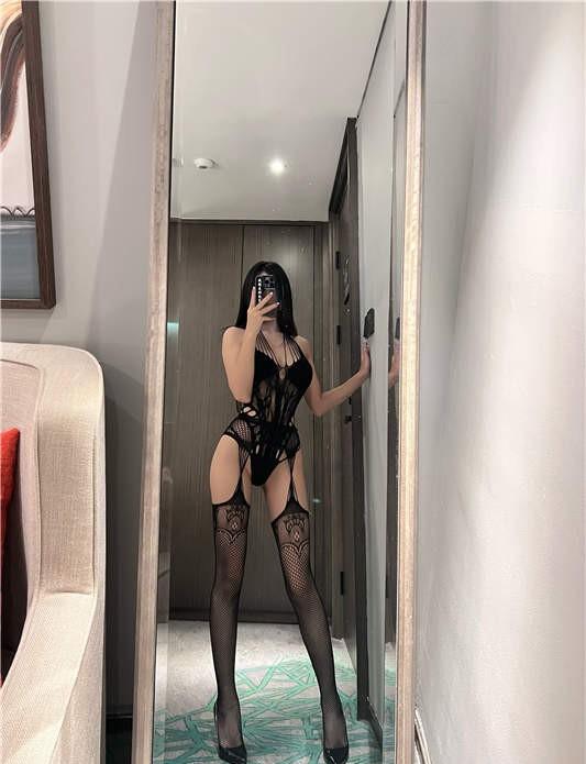 我就是张包包 – 超辣套装 [24P/94MB]