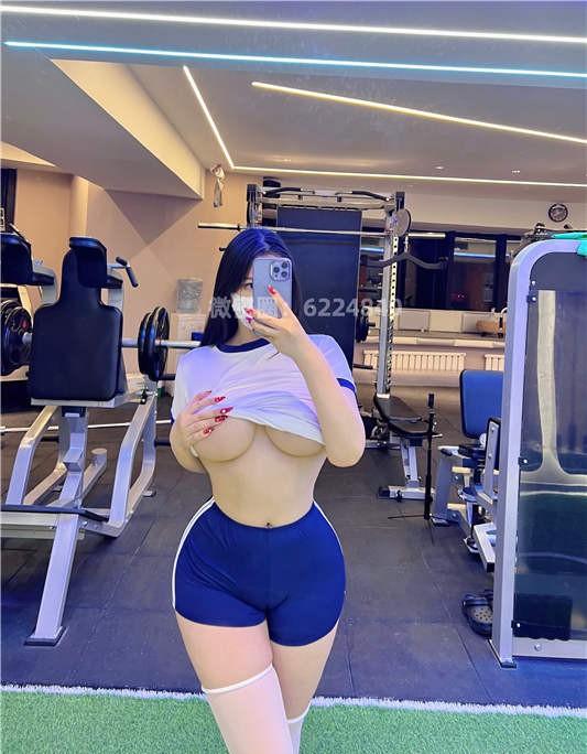 120斤的小王同学 – 三套合一 [80P/17V/954MB]